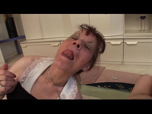 ❤️ Dvi močiutės ir vienas senelis mylisi trise ❤ Kokybiškas porno prie mūsų ❌