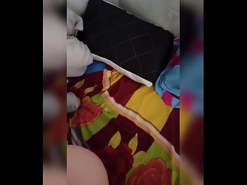 ❤️ Mano kambariokė lieka namuose viena, nes jos vyras atostogauja, o aš pasinaudoju proga ją išdulkinti ir užpildyti jos užpakalį pienu ❤ Kokybiškas porno prie mūsų ❌